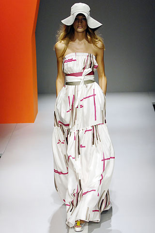 [DKNY+white+pink+dress.jpg]