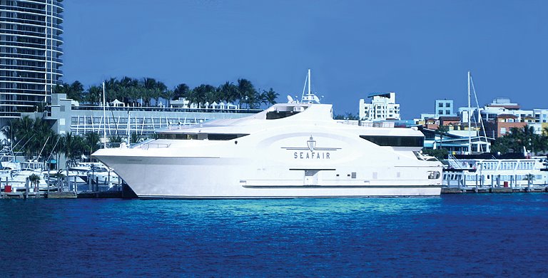 [seafair+yacht.jpg]
