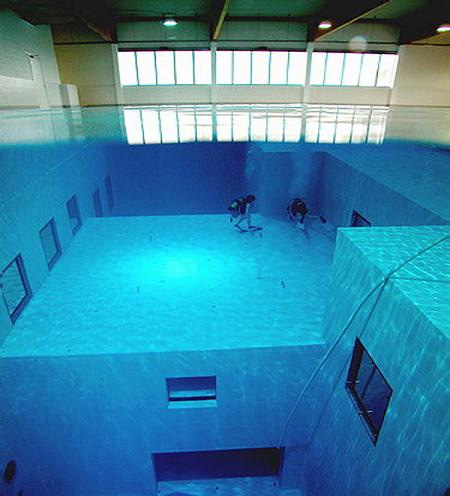 [Deepest-Swimming-Pool-4.jpg]