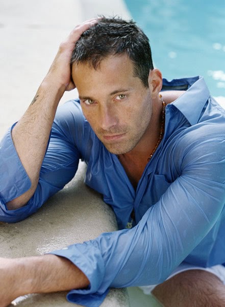 Christopher's Blog About Nothing: Today's Hottie - Johnny Messner