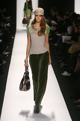 Badgley Mischka model at Fall 2008 New York Fashion Week