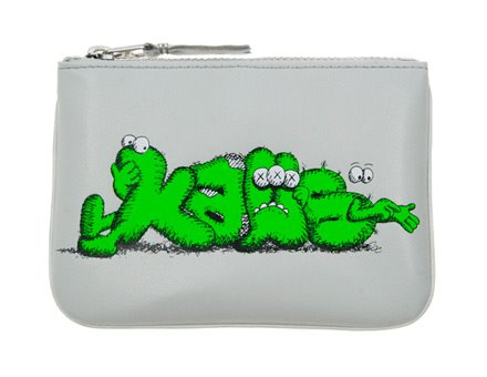 [Green+Kaws+wallet.bmp]