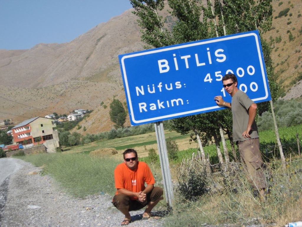 [09+-+Bitlis.jpg]
